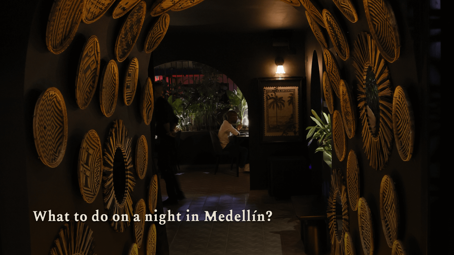 5 BLOG ¿Qué hacer una noche en Medellín – 1 What to do on a night in Medellín